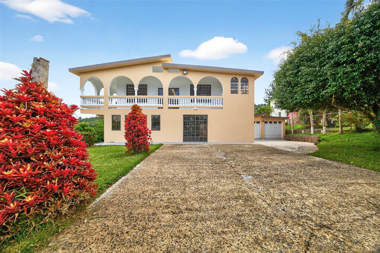 GUAVATE - Residential