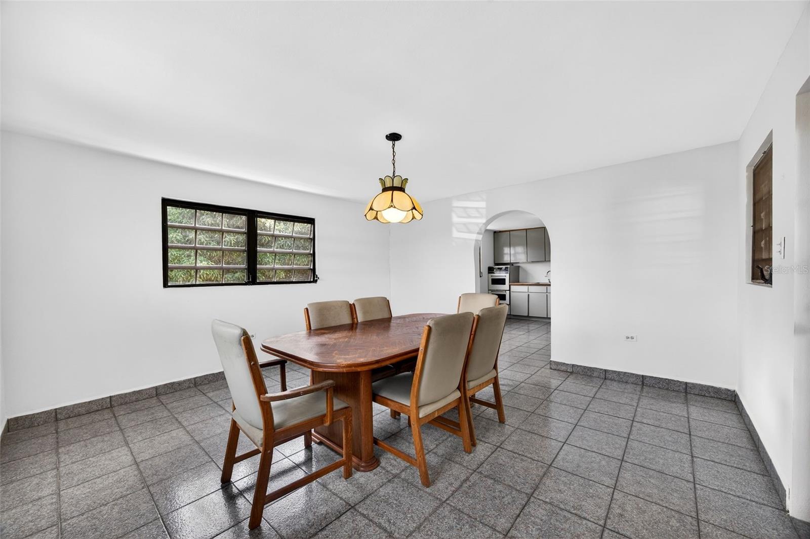 GUAVATE - Residential
