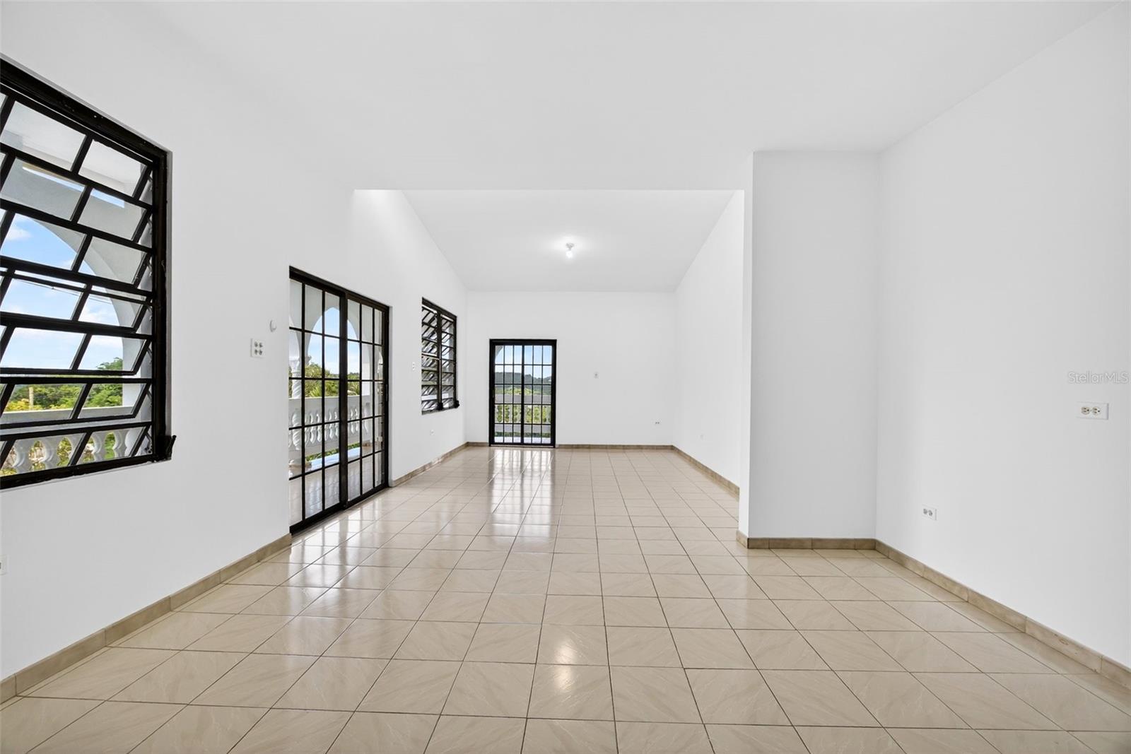 GUAVATE - Residential