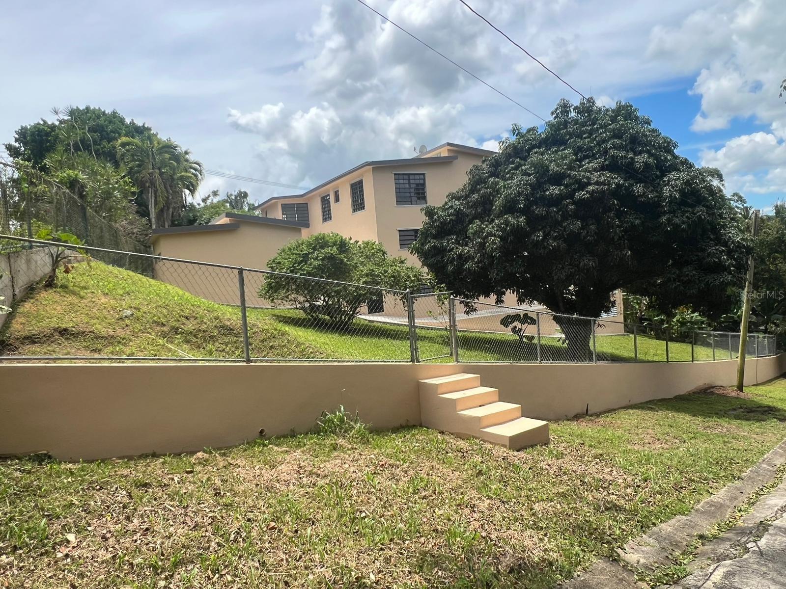 GUAVATE - Residential