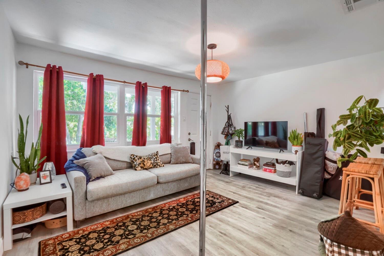 MELROSE SUB 1ST ADD - Residential Income