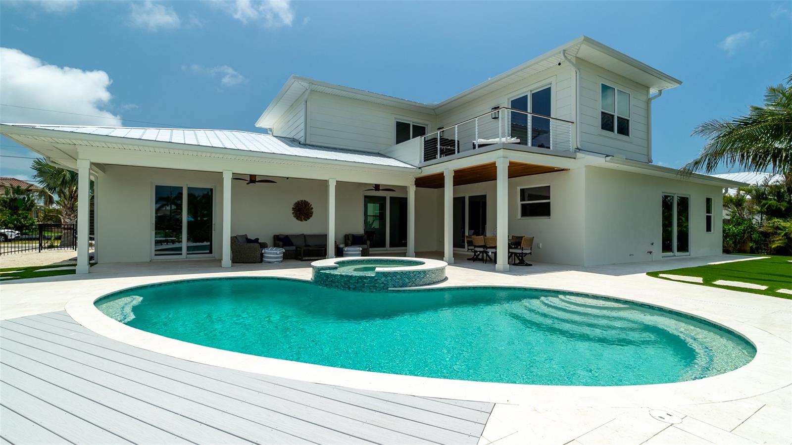 KEY ROYALE 11TH ADD - Residential