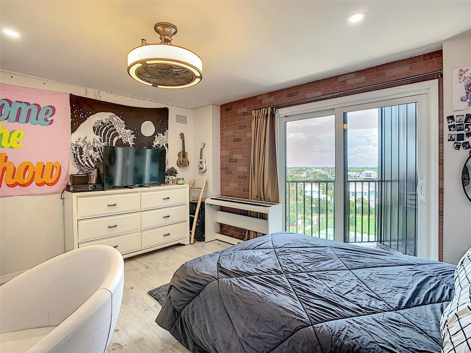 Diamond Head Point Condo - Residential