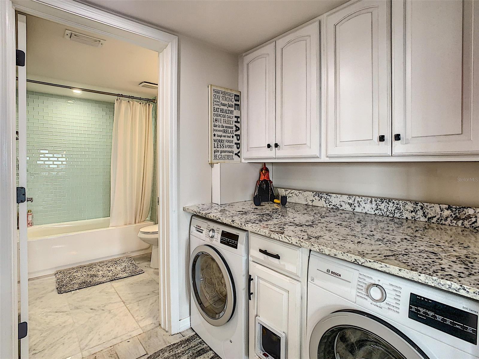 Diamond Head Point Condo - Residential