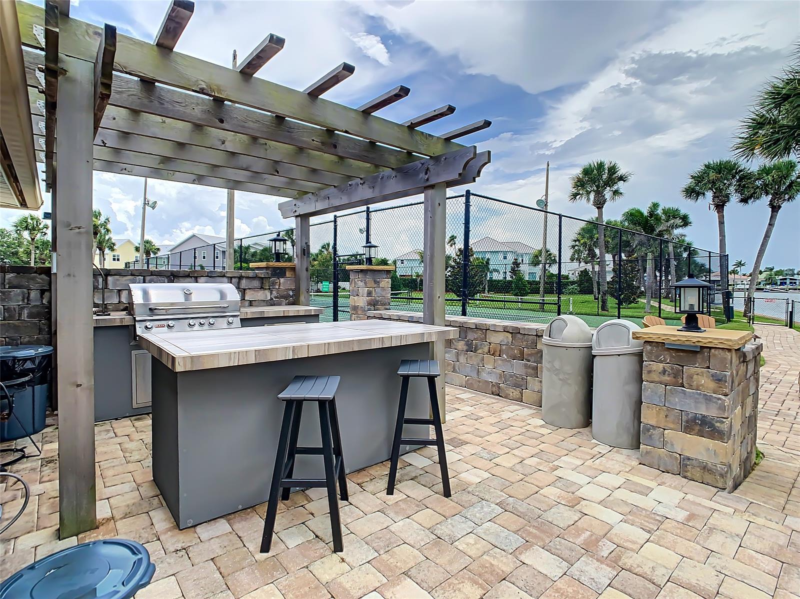 Diamond Head Point Condo - Residential