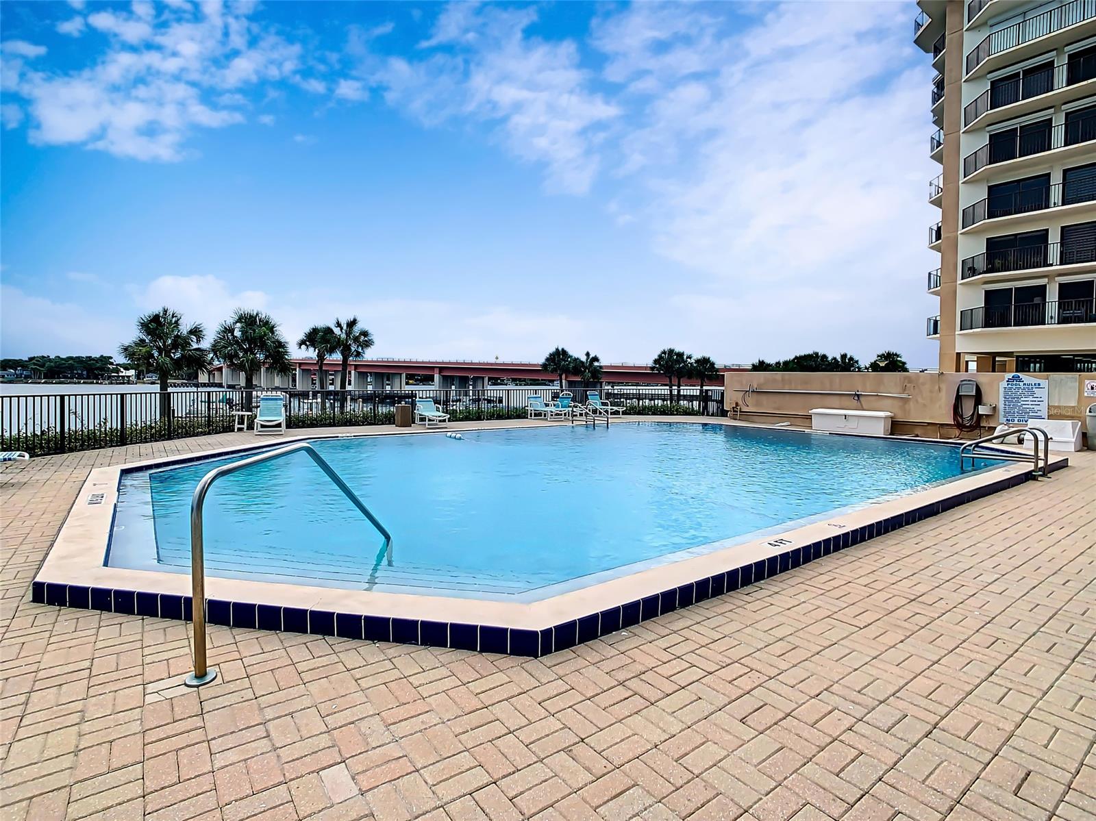 Diamond Head Point Condo - Residential
