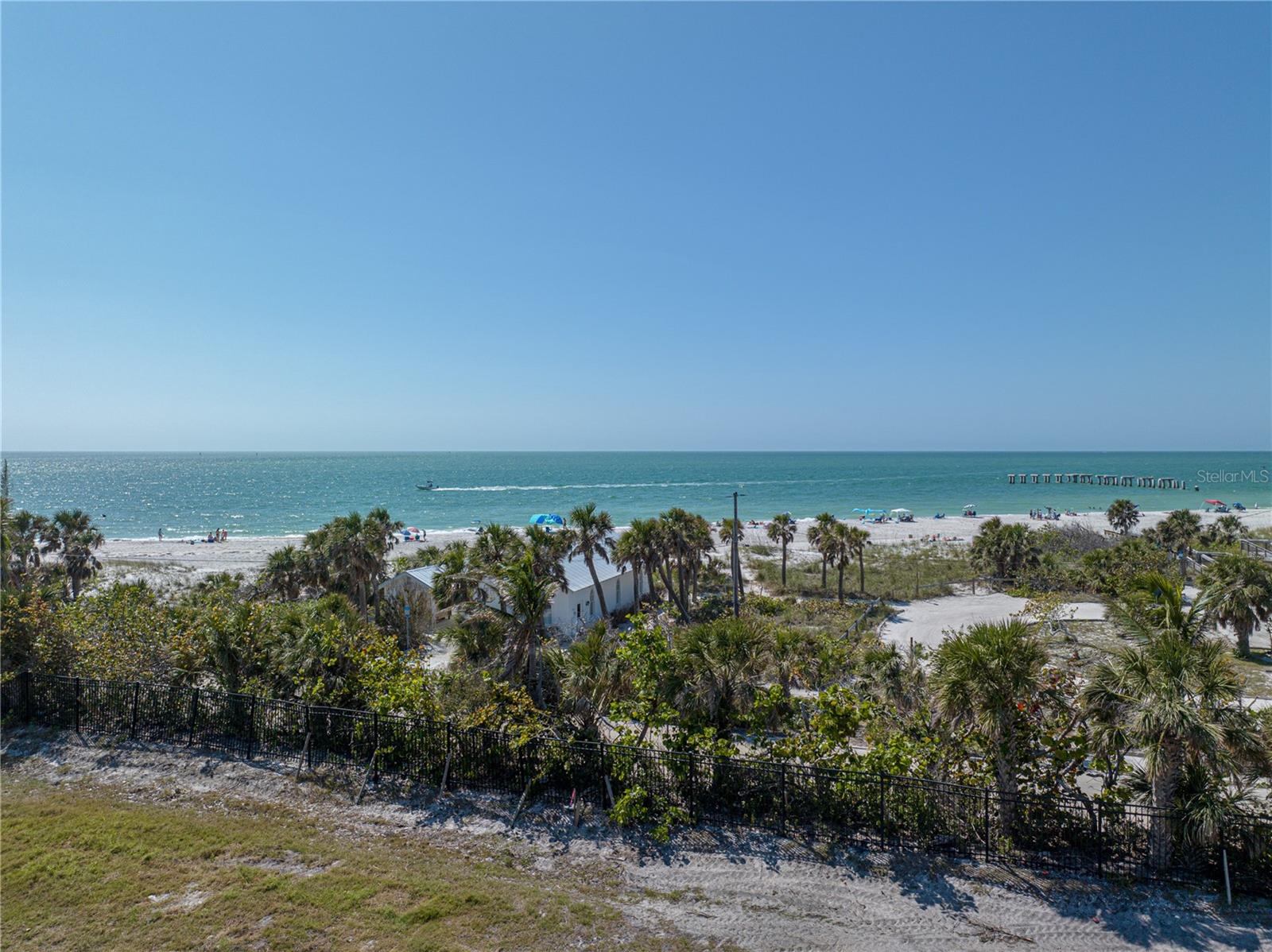 HILL TIDE ESTATES - Land