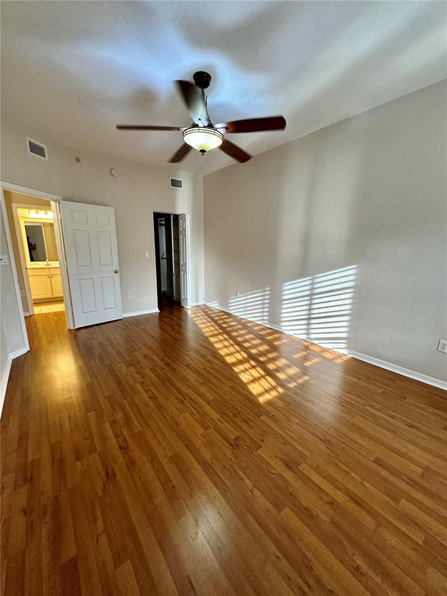CORDOBA AT BEACH PARK A CONDOM - Residential Lease