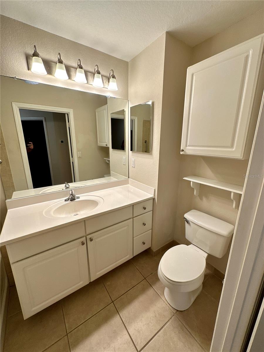 CORDOBA AT BEACH PARK A CONDOM - Residential Lease