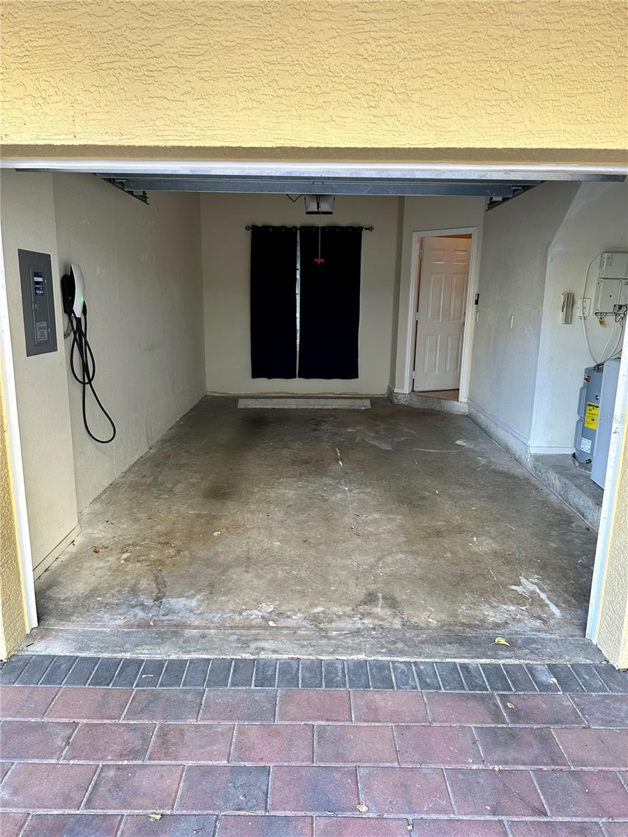 CORDOBA AT BEACH PARK A CONDOM - Residential Lease
