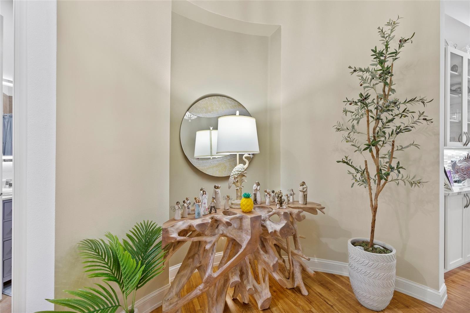 CAPTIVAS AT MARINA BAY CONDO - Residential