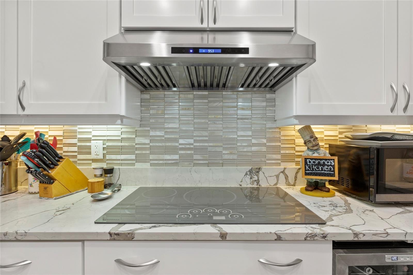 CAPTIVAS AT MARINA BAY CONDO - Residential