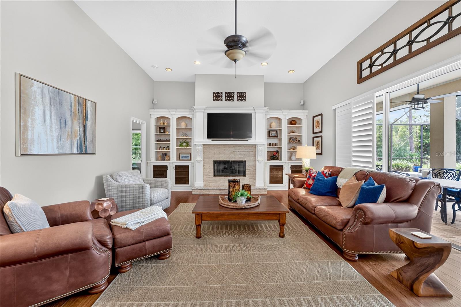 HUNTER'S GREEN, HUNTERS GREEN - Residential