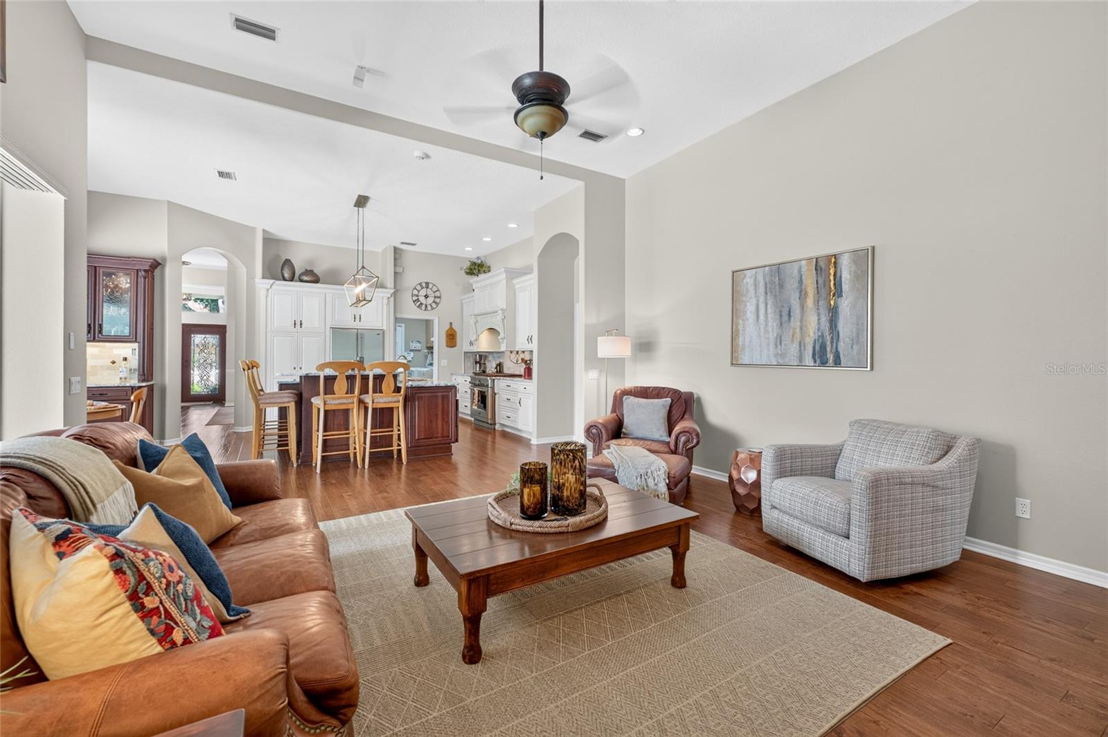 HUNTER'S GREEN, HUNTERS GREEN - Residential