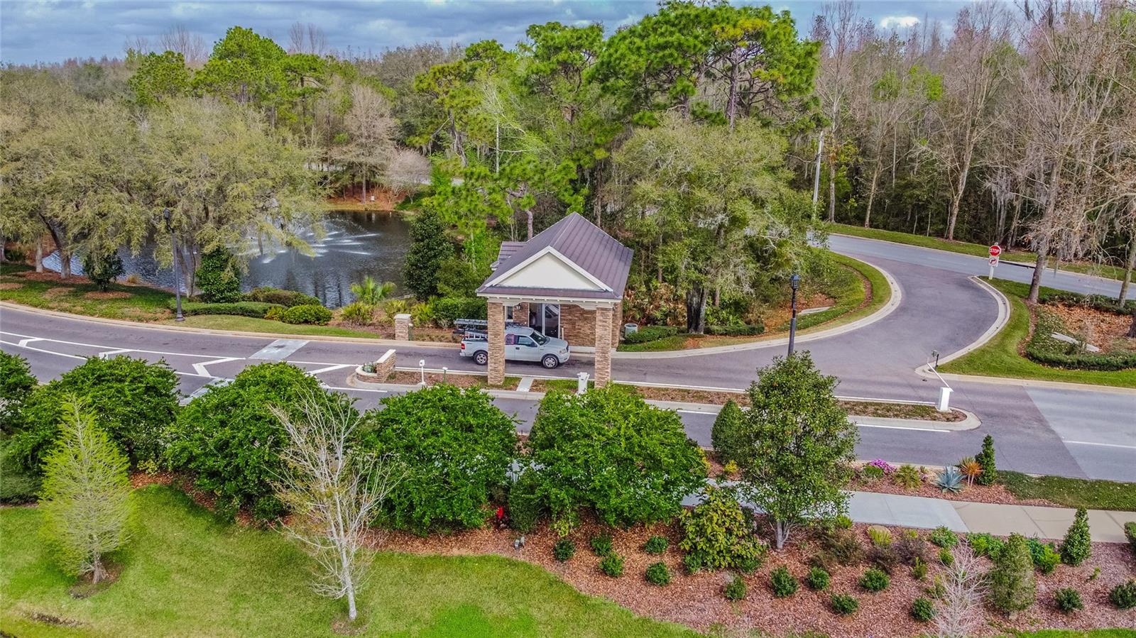 HUNTER'S GREEN, HUNTERS GREEN - Residential