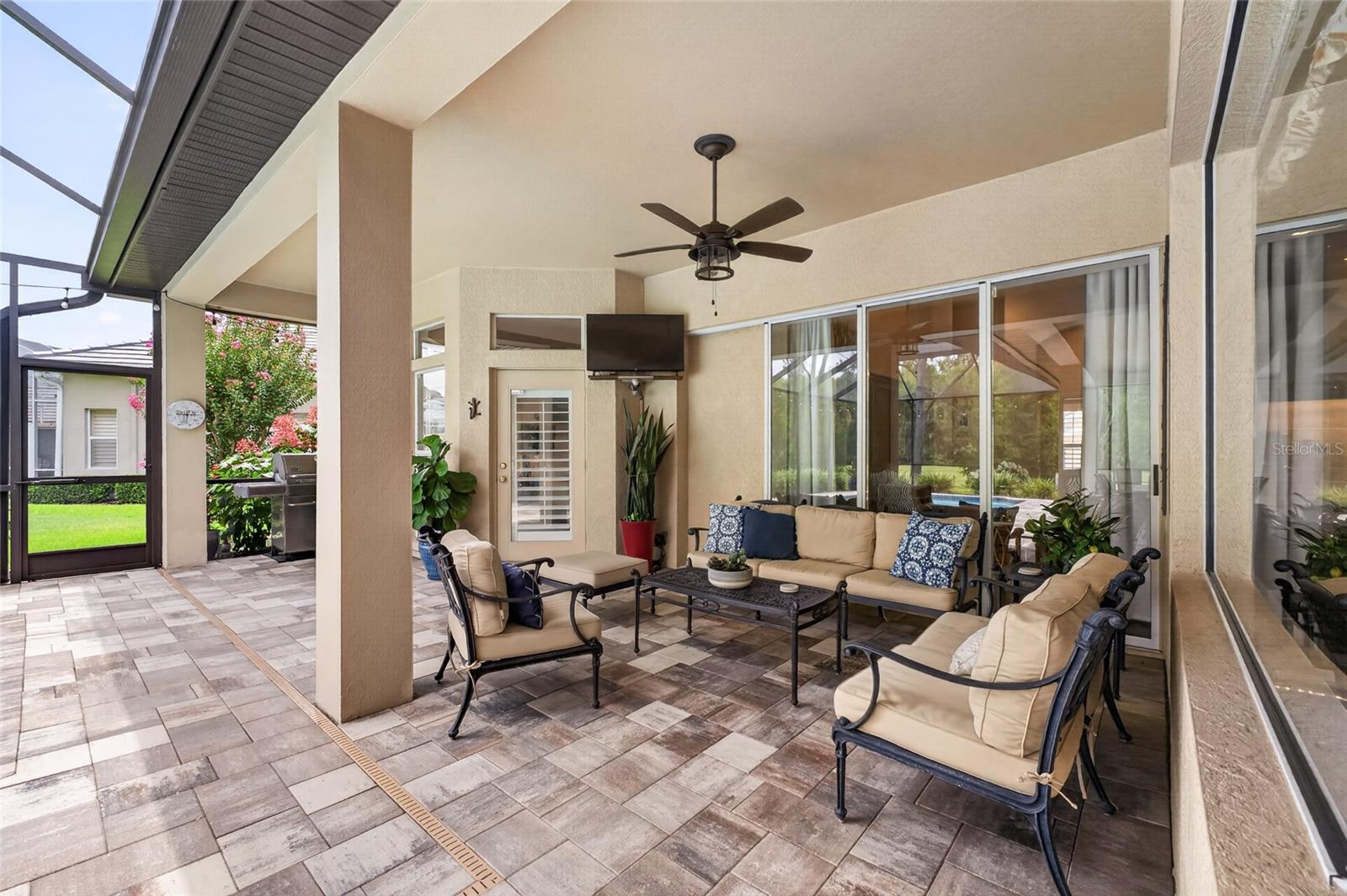 HUNTER'S GREEN, HUNTERS GREEN - Residential