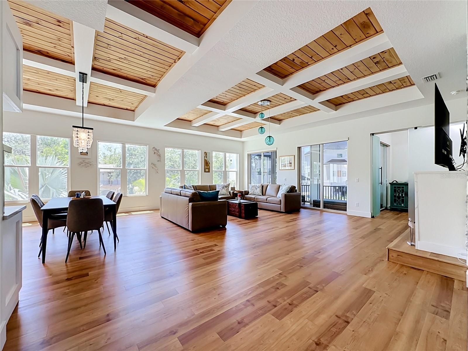 CORONAS PARK - Residential