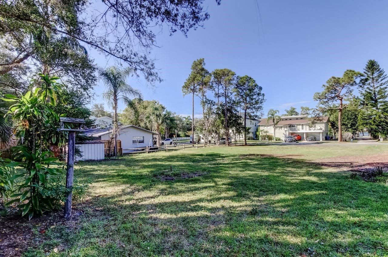 OZONA SHORES 3RD ADD - Land