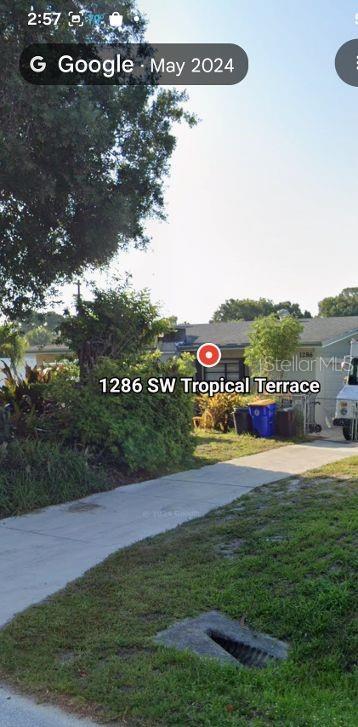 SUNSHINE PARKWAY MANOR - Residential