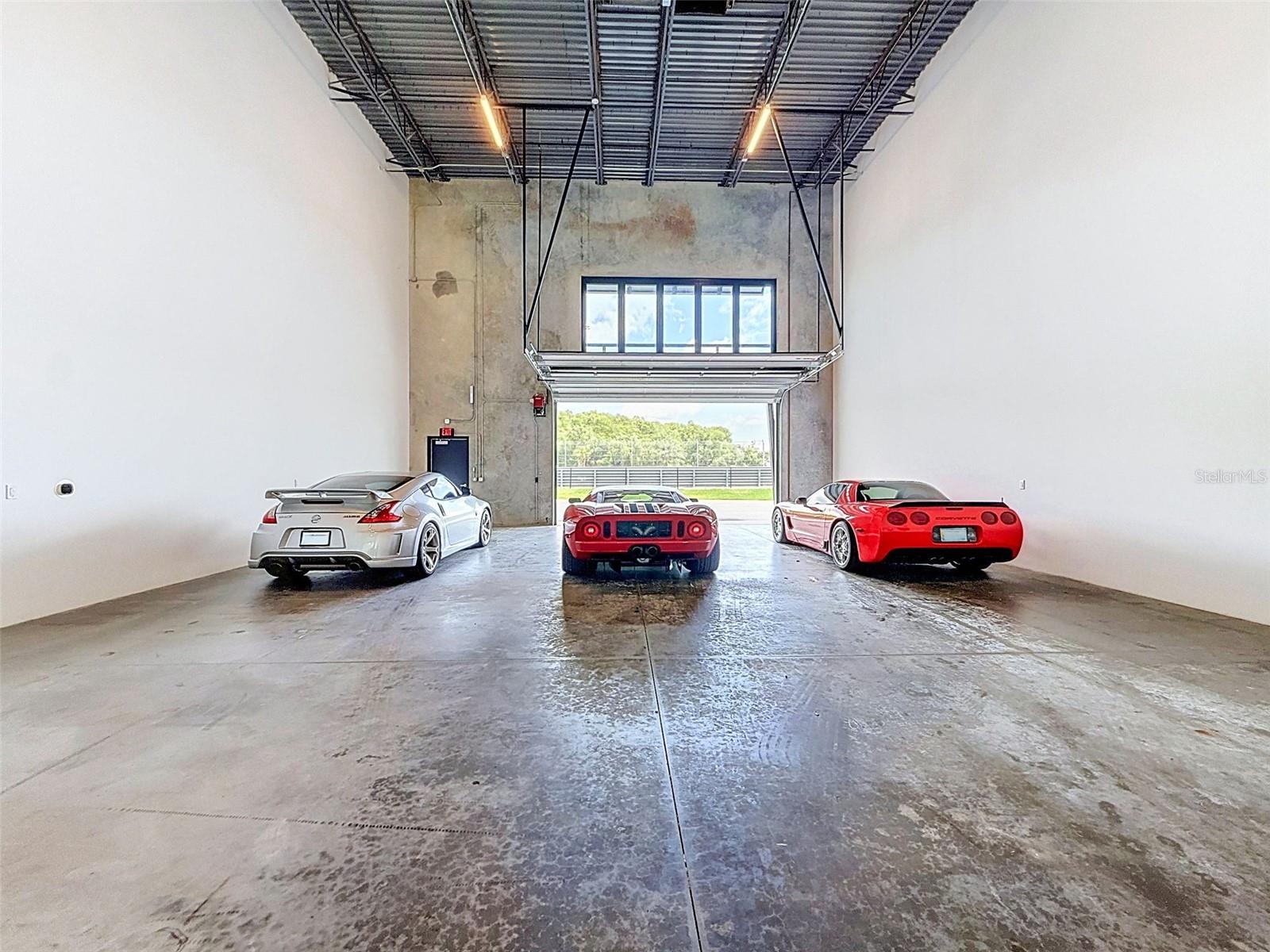 MOTOR ENCLAVE PH 1 - Residential