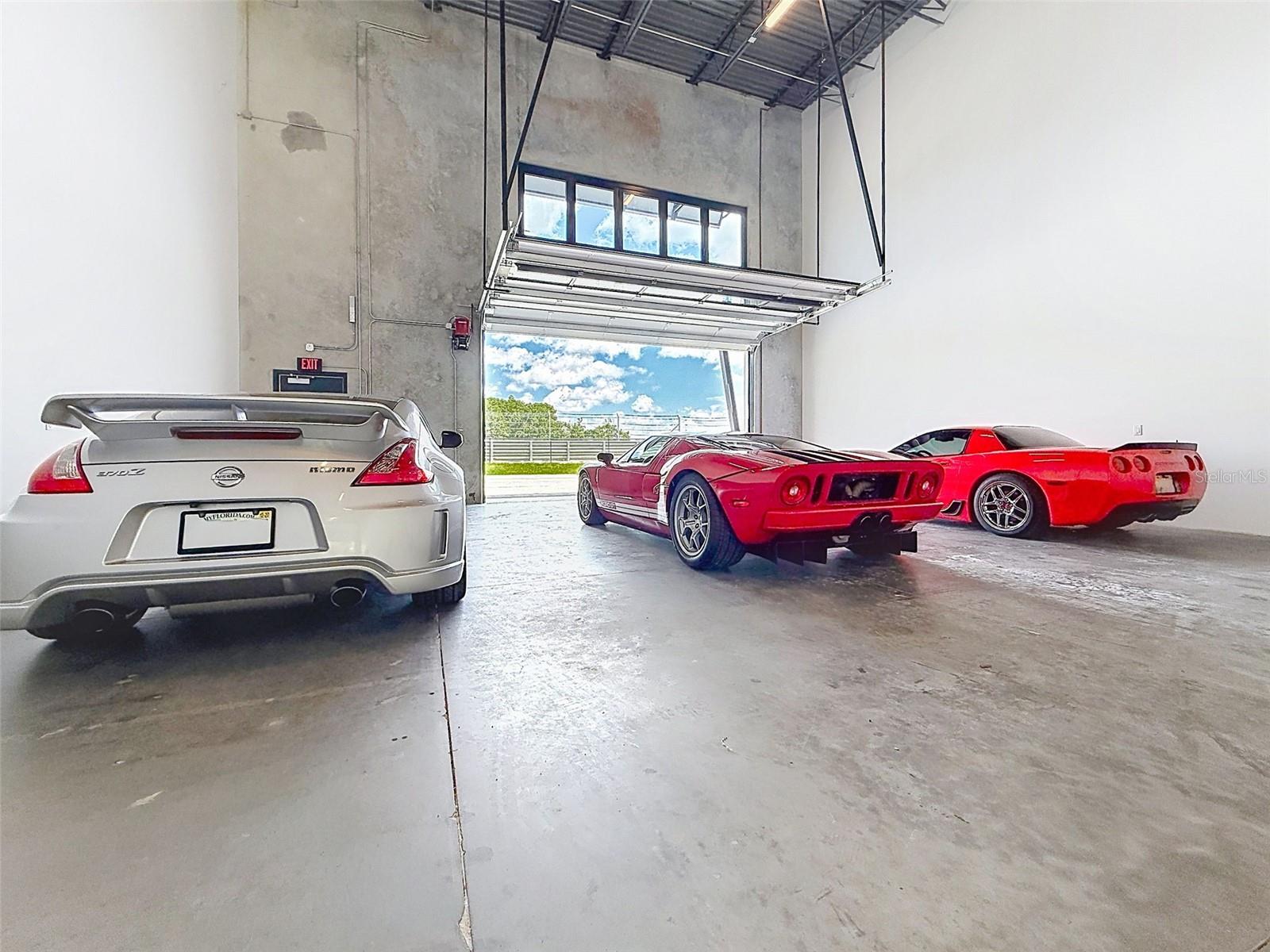 MOTOR ENCLAVE PH 1 - Residential