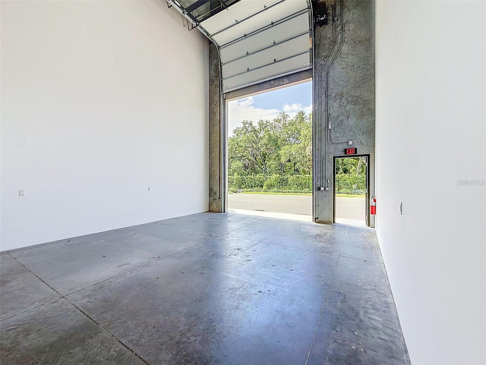 MOTOR ENCLAVE PH 1 - Residential