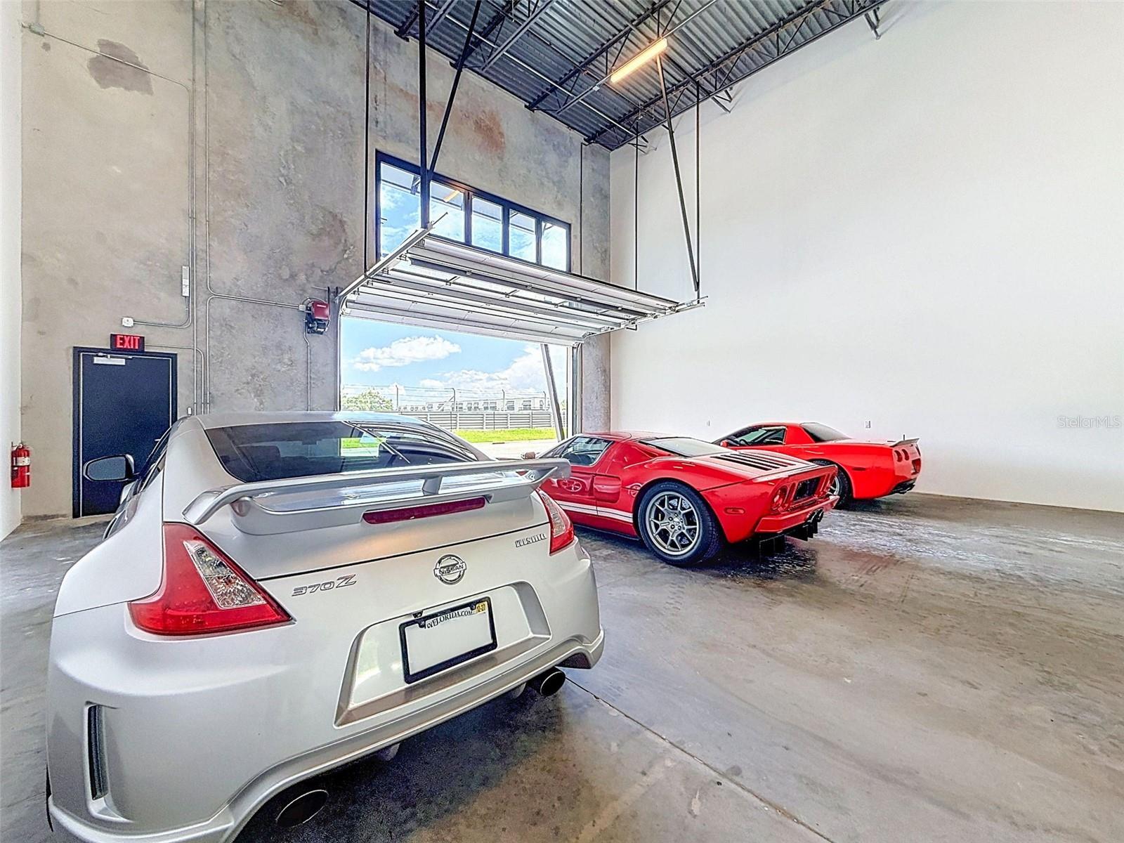 MOTOR ENCLAVE PH 1 - Residential