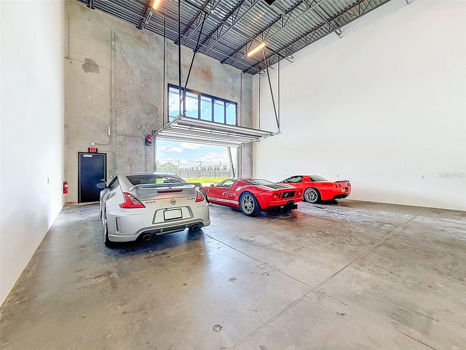 MOTOR ENCLAVE PH 1 - Residential