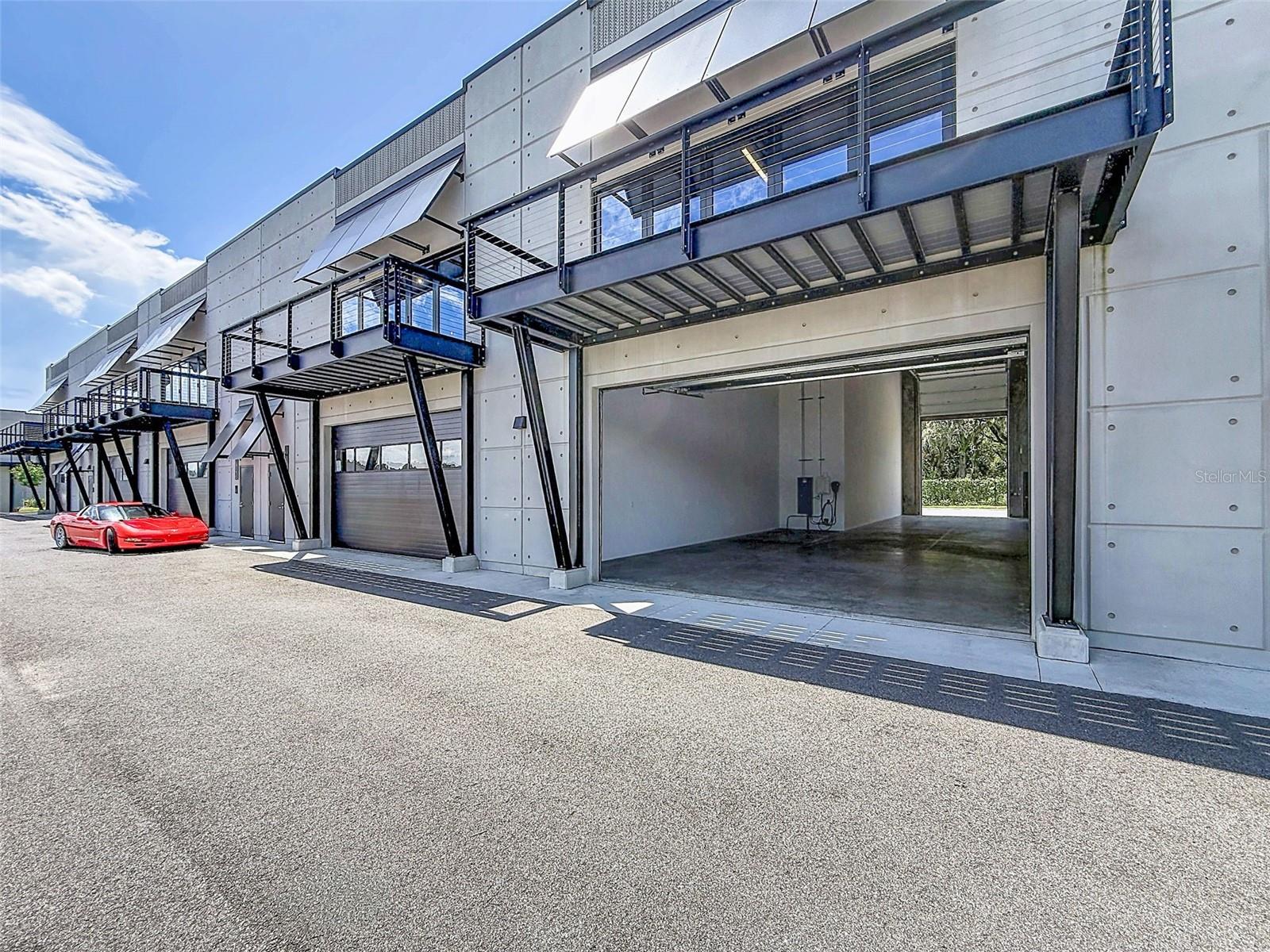 MOTOR ENCLAVE PH 1 - Residential