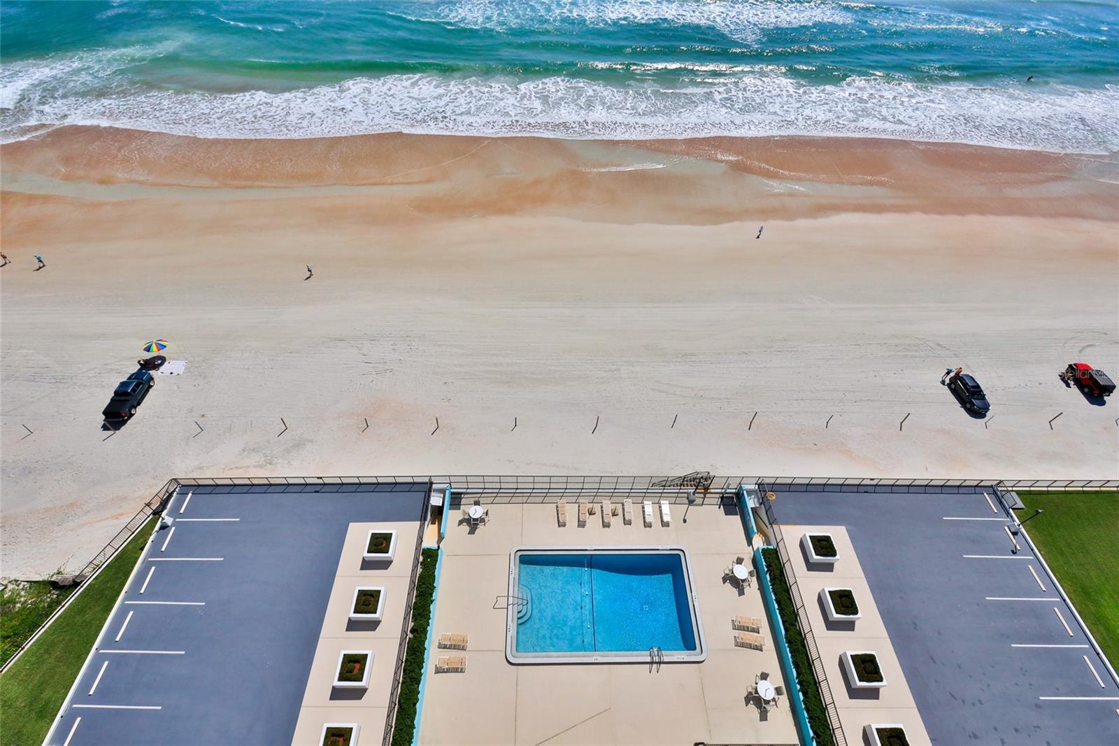 ALIKI FORUM CONDO - Residential
