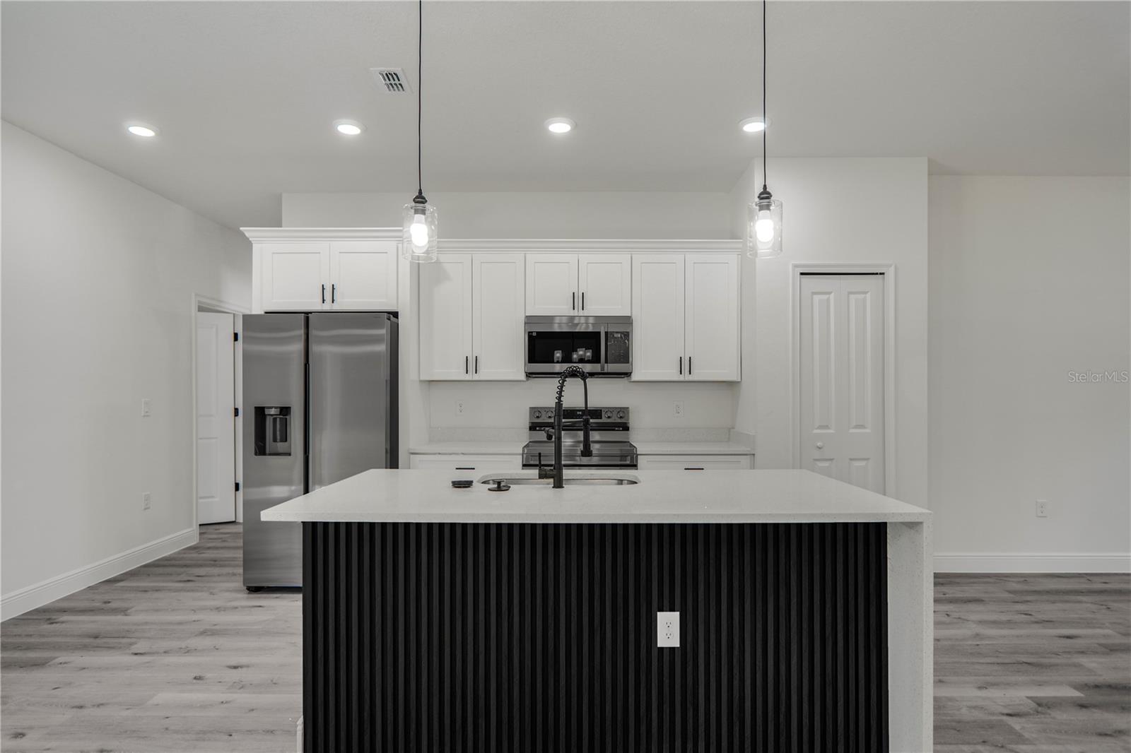 CITRUS SPGS UNIT 07 - Residential