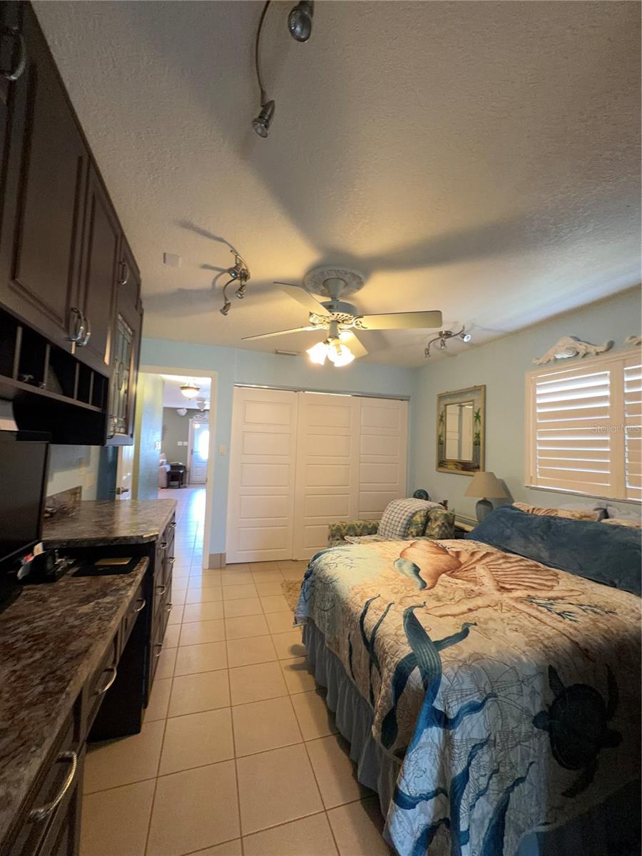 PARADISE POINTE WEST GROUP 1 - Residential