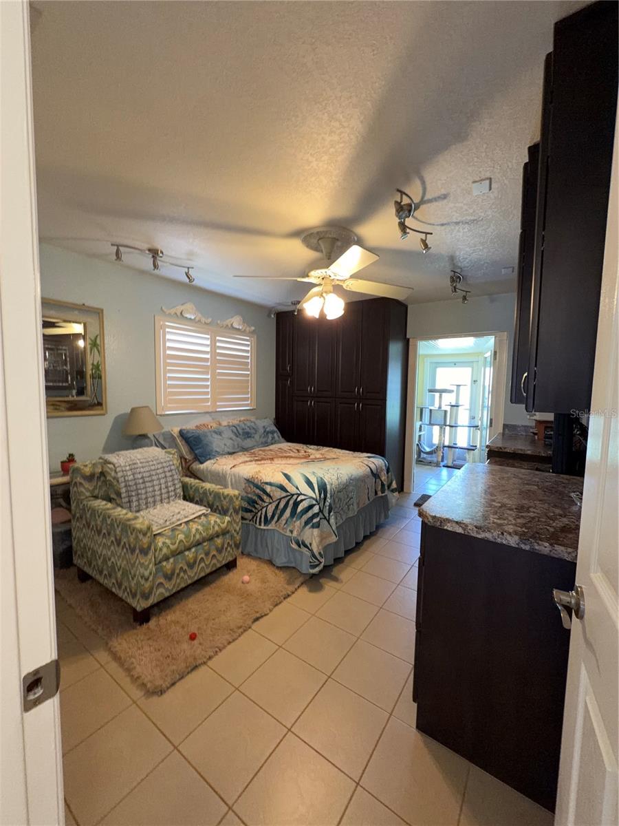 PARADISE POINTE WEST GROUP 1 - Residential