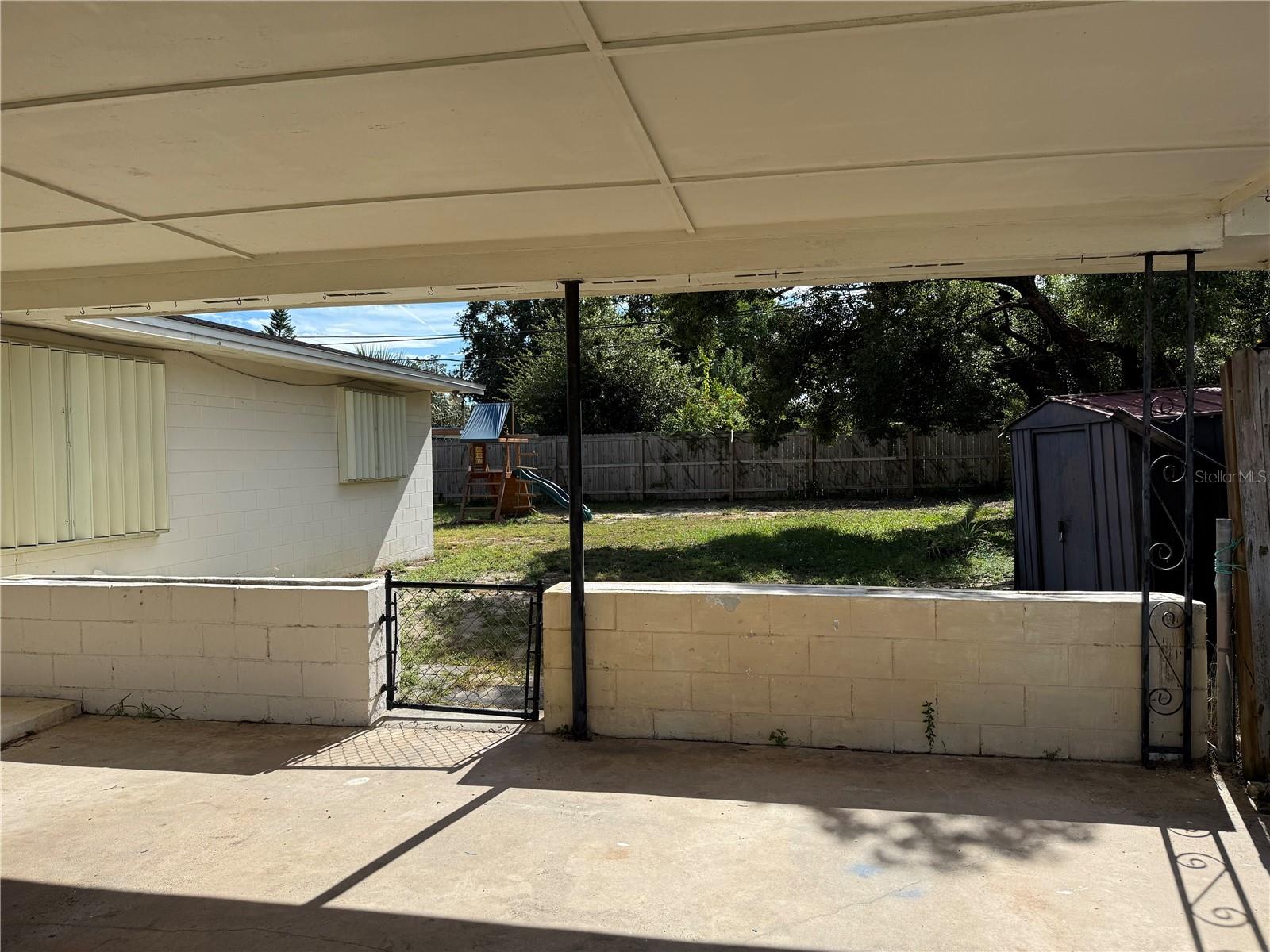 WHISPERING LAKES SEC 02 AMD - Residential