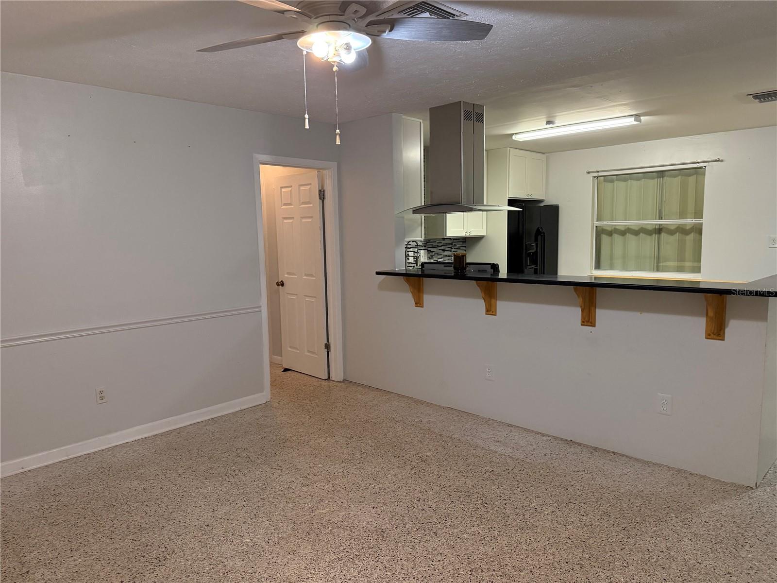 WHISPERING LAKES SEC 02 AMD - Residential