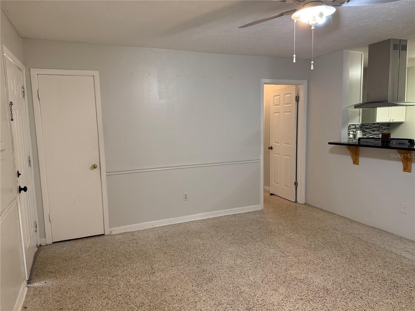 WHISPERING LAKES SEC 02 AMD - Residential