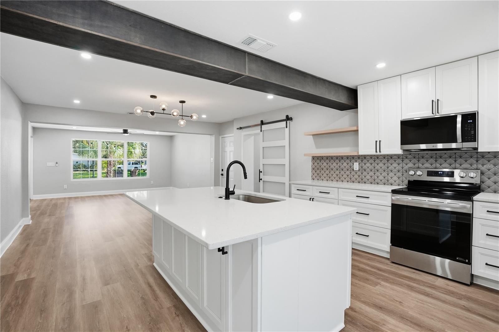 TEMPLE TERRACE RIVERSIDE SUBDI - Residential