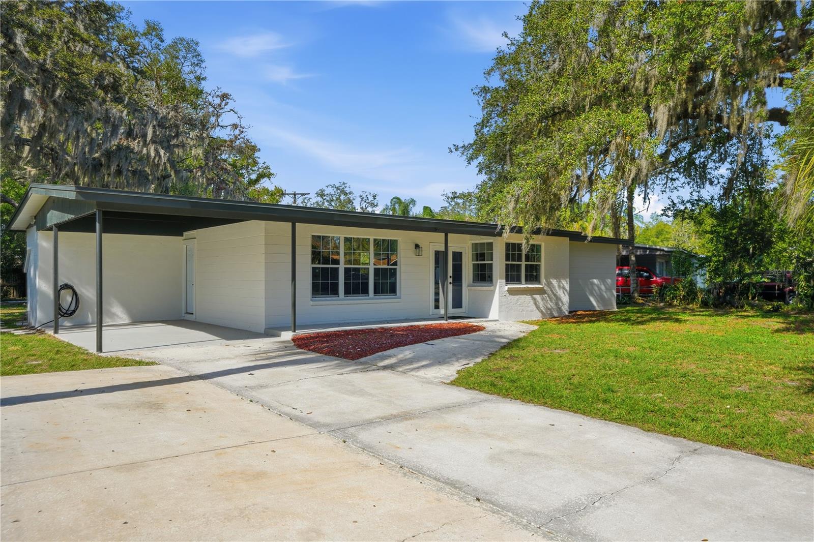 TEMPLE TERRACE RIVERSIDE SUBDI - Residential