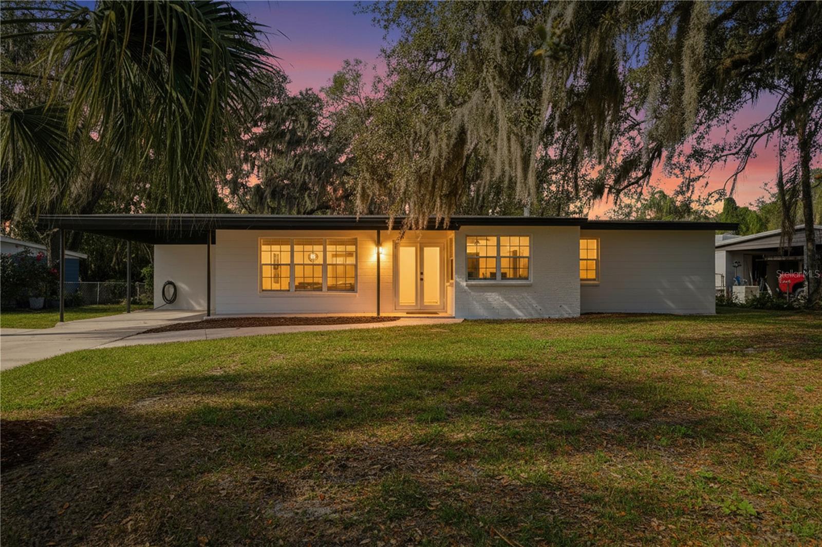 TEMPLE TERRACE RIVERSIDE SUBDI - Residential