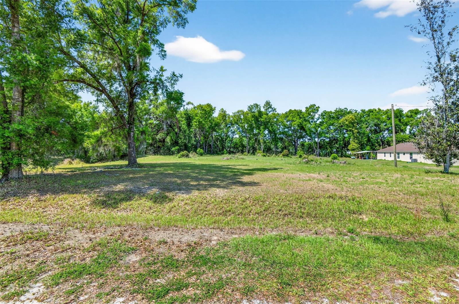 FRAZEE HILL ESTATES - Land