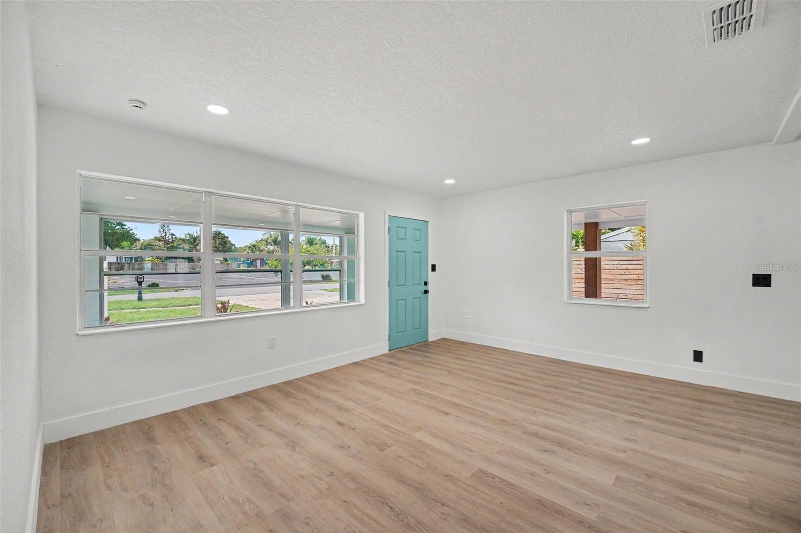CARLTON TERRACE AMD - Residential