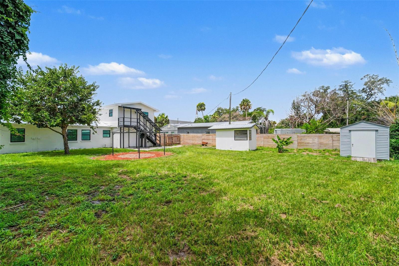 CARLTON TERRACE AMD - Residential