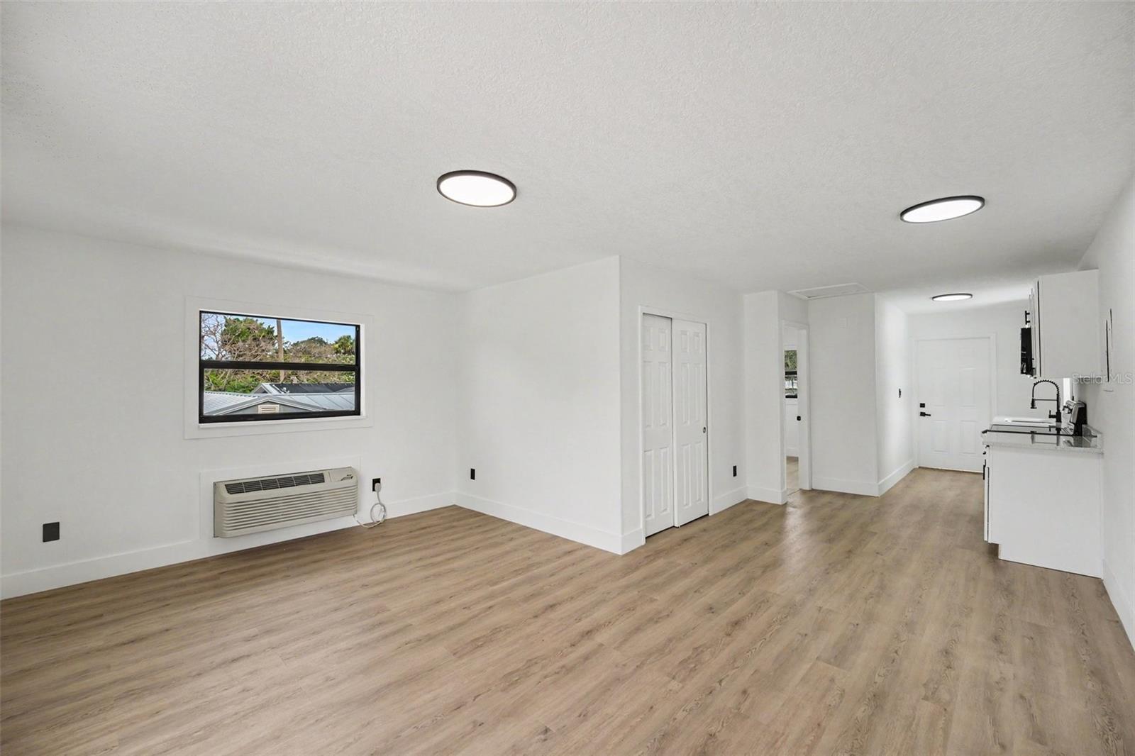 CARLTON TERRACE AMD - Residential