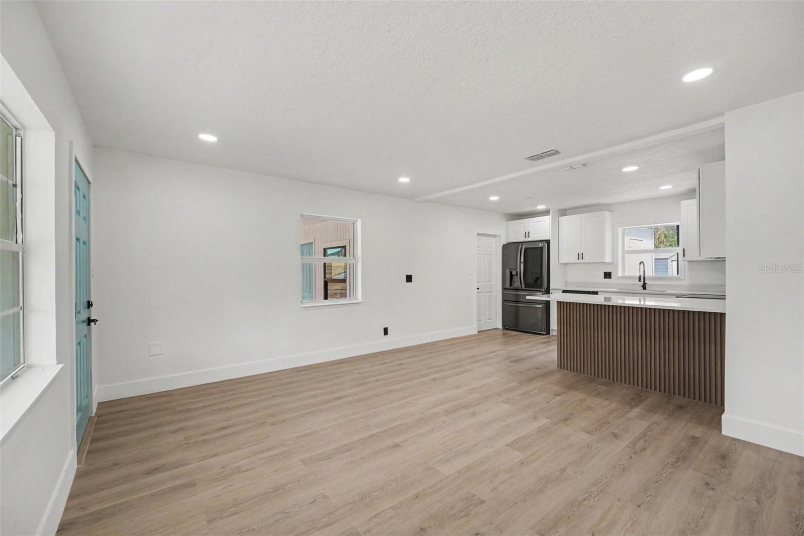 CARLTON TERRACE AMD - Residential