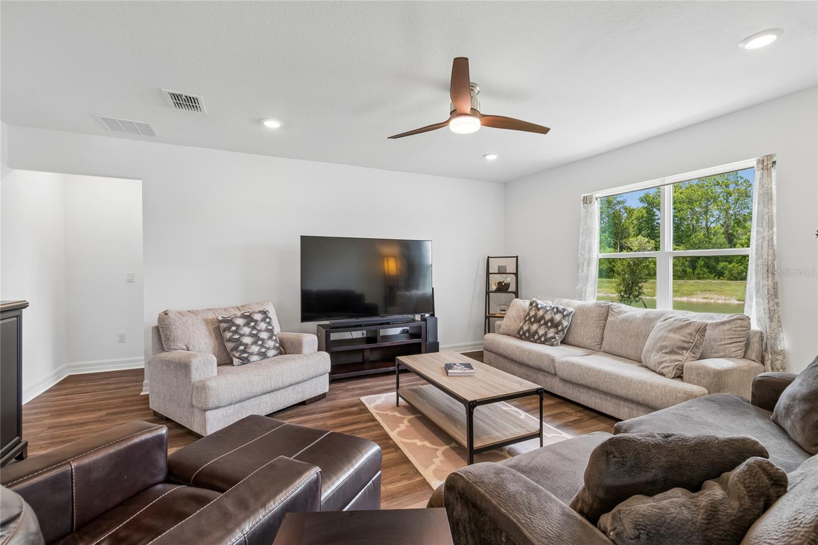 NORTH PARK ISLE PH 1A - Residential