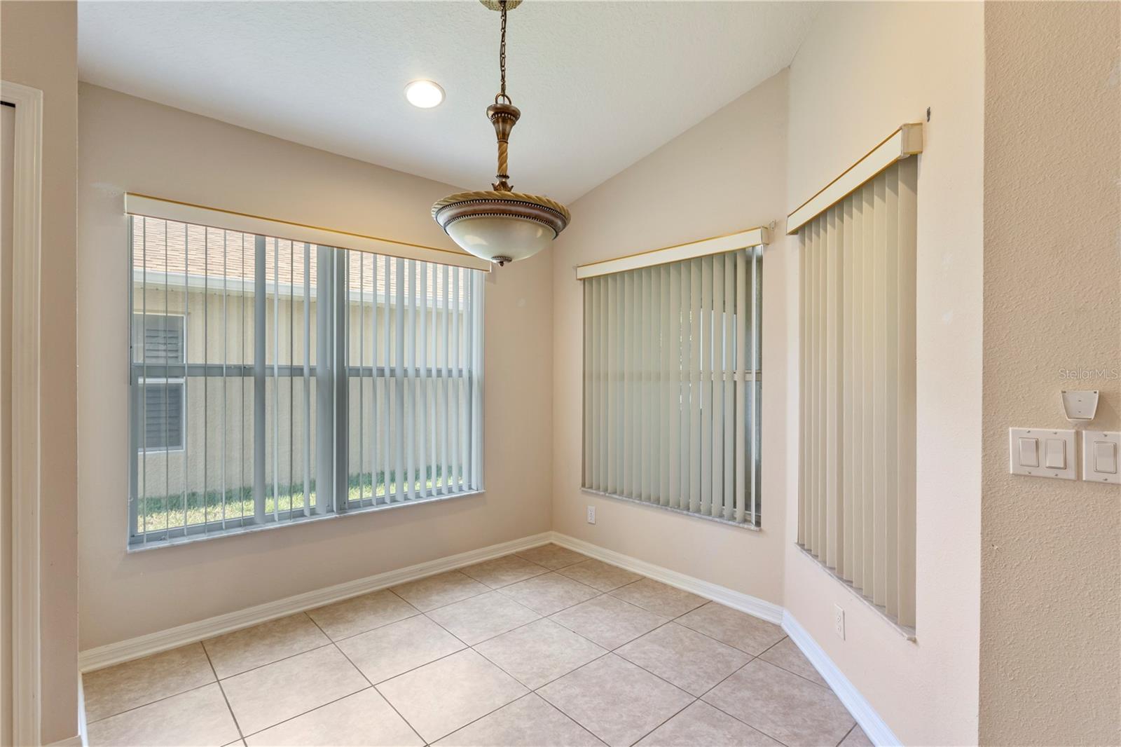 WELLINGTON AT SEVEN HILLS PH 8 - Residential