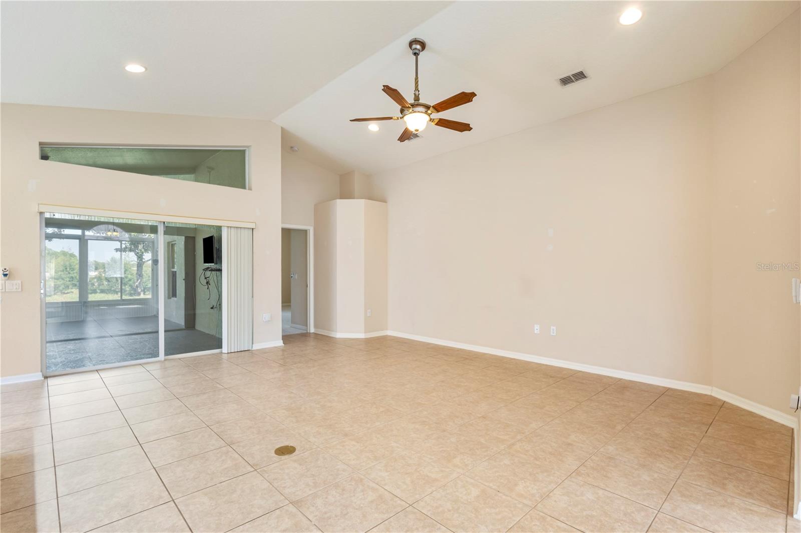 WELLINGTON AT SEVEN HILLS PH 8 - Residential