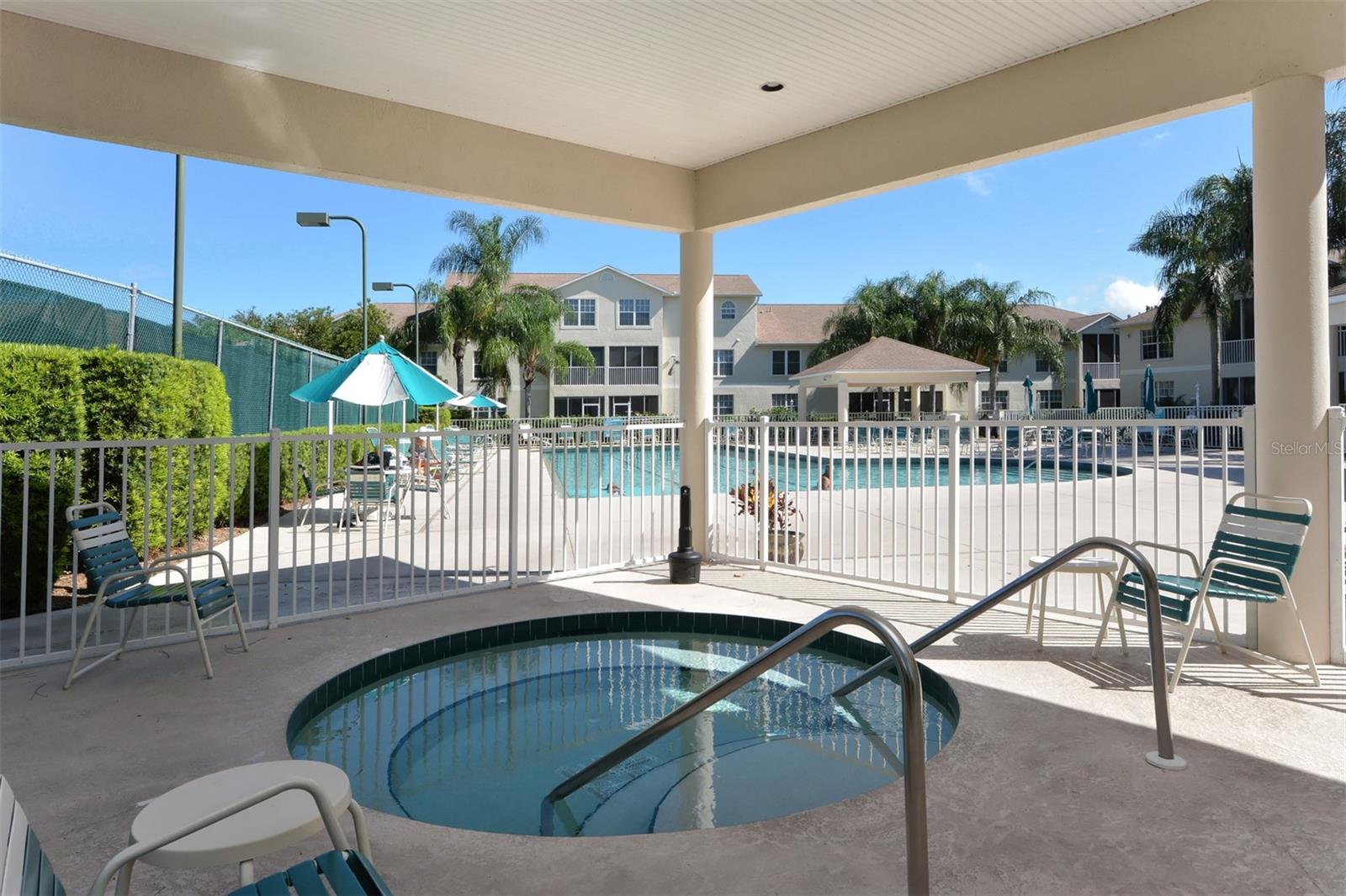 PINESTONE AT PALMER RANCH - Residential