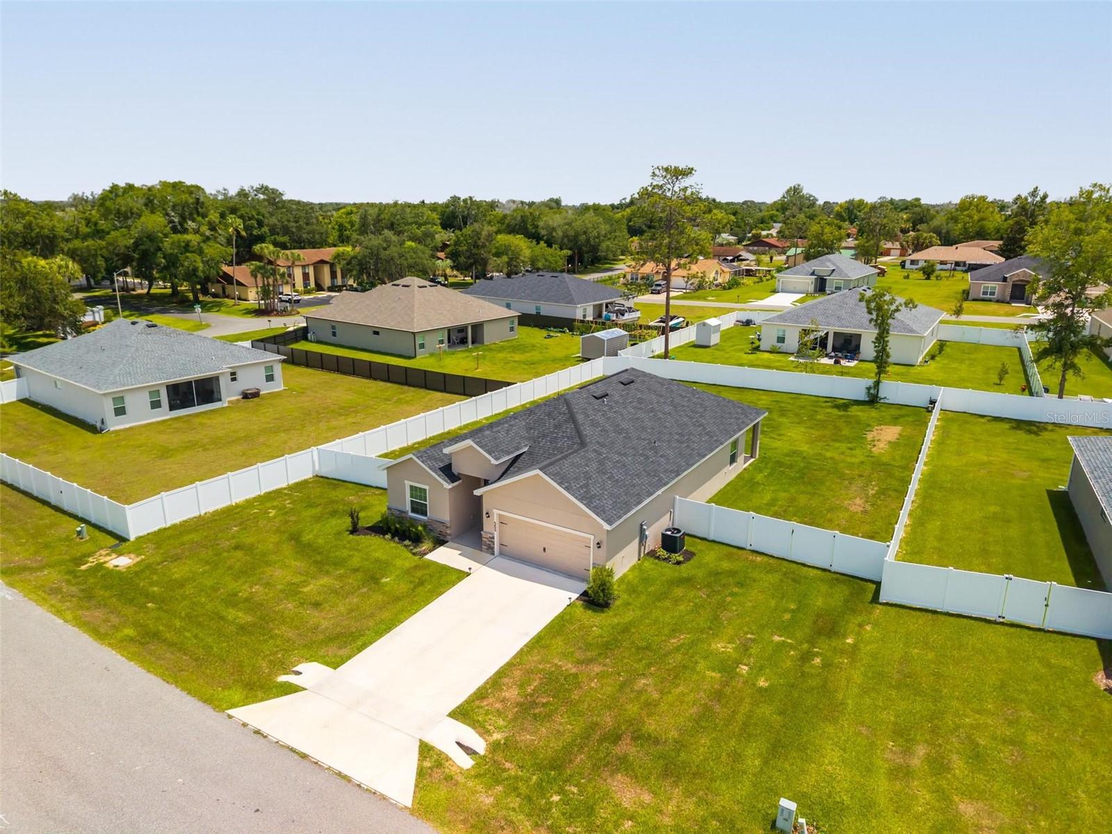 SILVER SPGS SHORES UN #40 - Residential