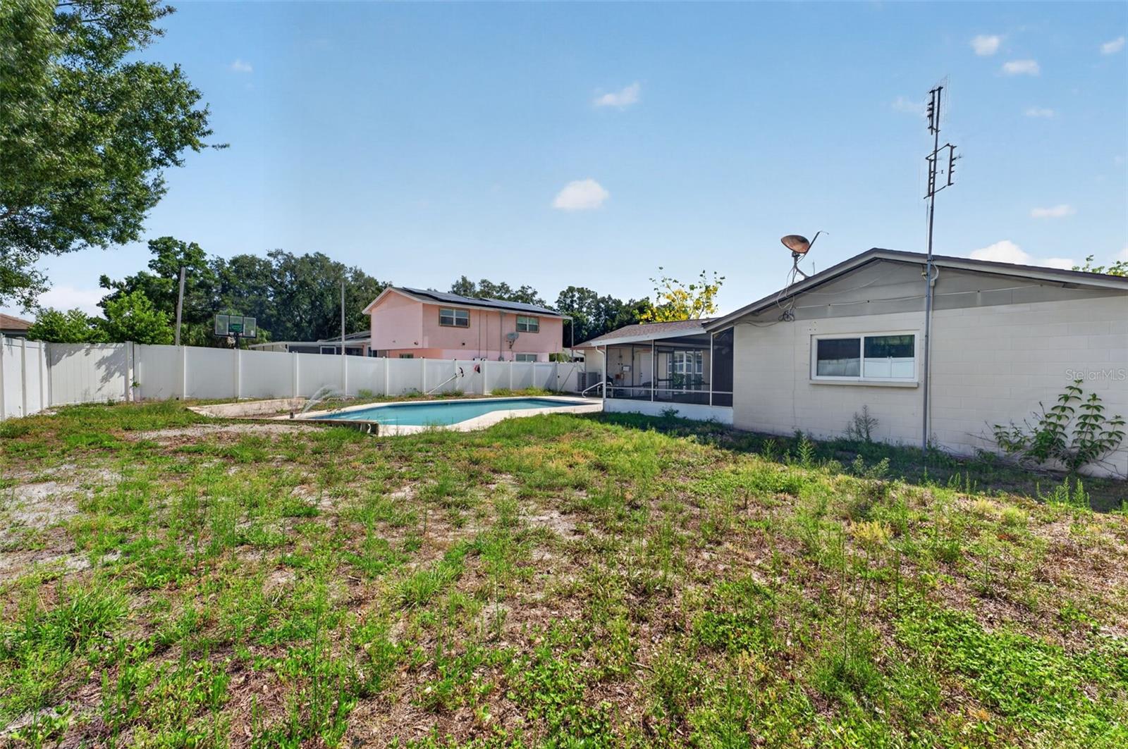 TOWN N COUNTRY PARK UNIT 31 - Residential